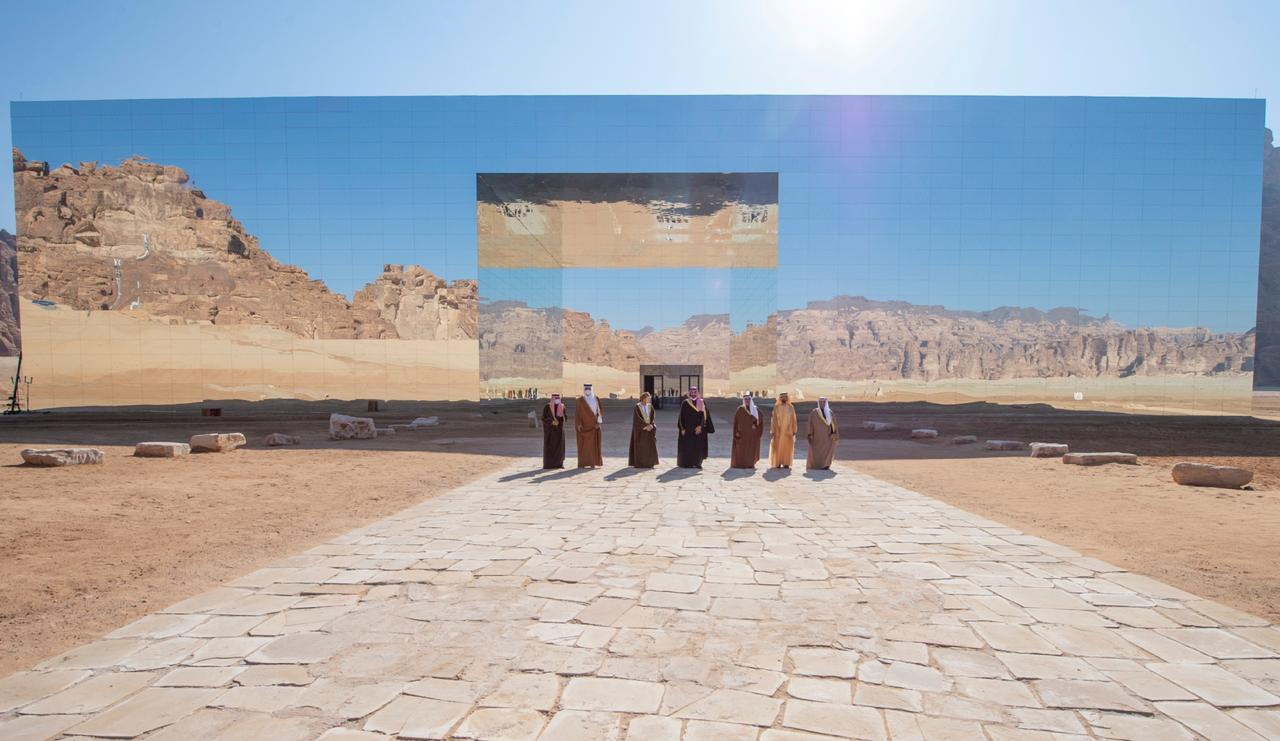 Gulf Cooperation Council leaders pose for a group photo during the GCC summit in Al-Ula, Saudi Arabia, January 5. (Bandar Algaloud/Courtesy of Saudi Royal Court/Handout via REUTERS)