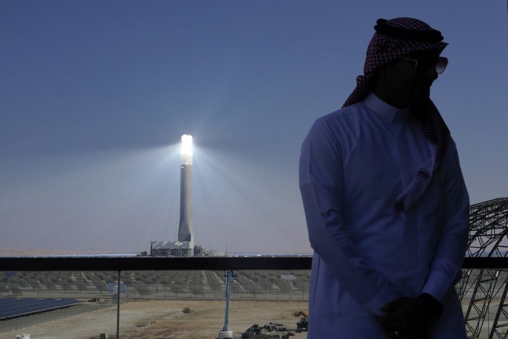 IEA: Global Investment in Clean Energy Set to Reach Record $2 Trillion ...