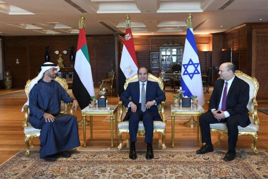 Egyptian President Abdel Fattah al-Sisi, center, meets with Abu Dhabi Crown Prince Mohammed bin Zayed al-Nahyan, left, and Israeli Prime Minister Naftali Bennett in Sharm el-Sheikh, Egypt, March 22. (Courtesy of The Egyptian Presidency/Handout via REUTERS)