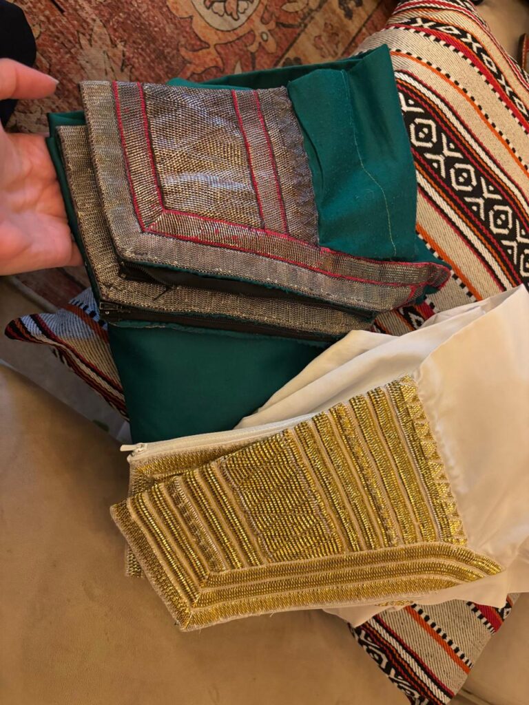 A close-up image of an older al-badla compared to a modern one. (Courtesy of Talli Circle)